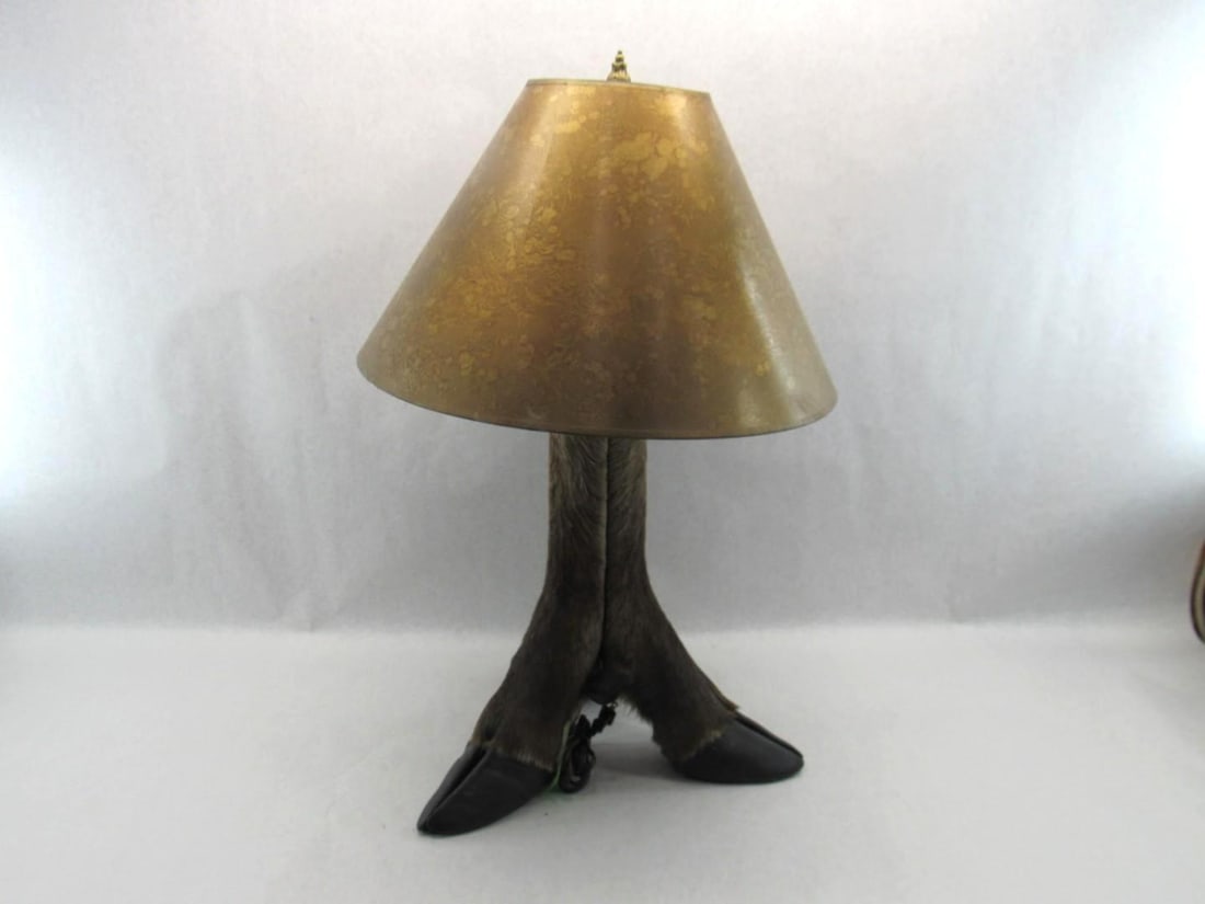 Elk Foot Table Lamp - 2
