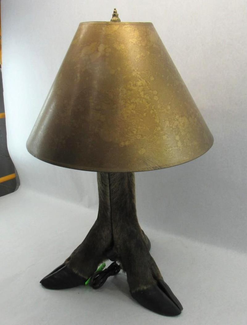 Elk Foot Table Lamp - 3