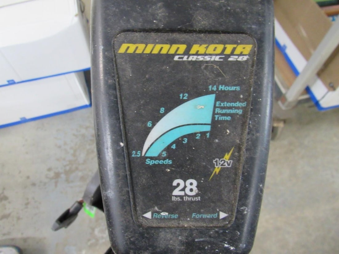 Minn Kota Classic 28 Electric Trolling Motor - 14