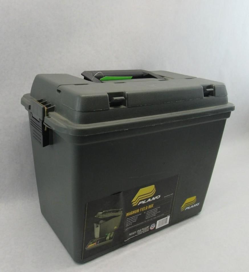 Plano Magnum Field Box - 2