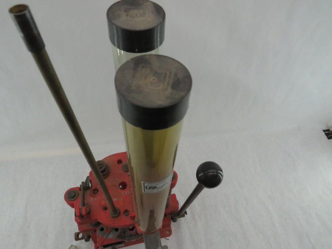 Pacific 336 12 Ga. Shotgun Shell Reloading Press - 6
