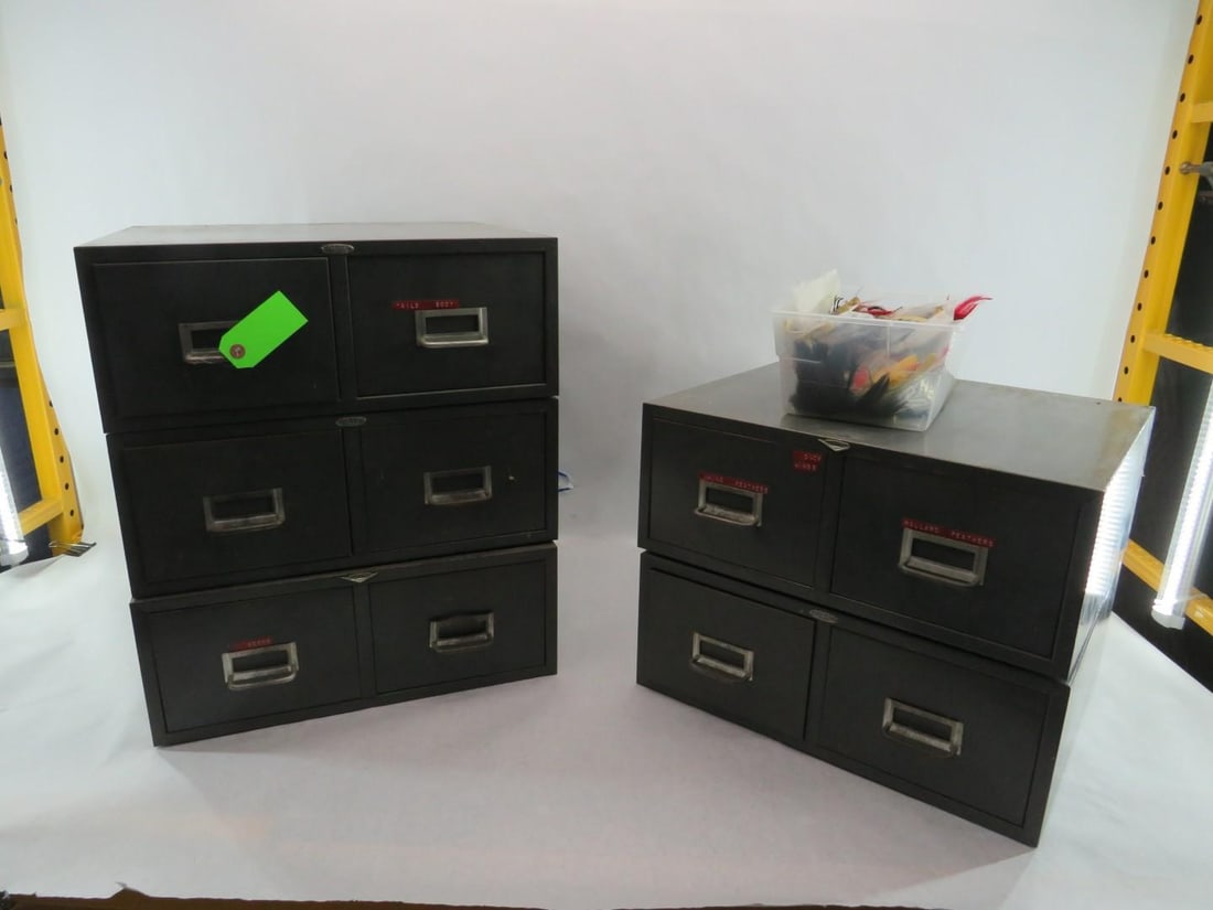 (5) 2 Steel Drawer Cabinets of Fly Tying Supplies and Equipment (1 of 20)