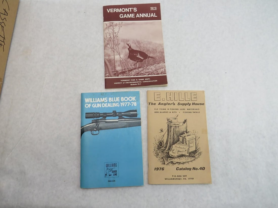(50+) Vintage Gun and Sporting Catalogs and Ephemera - 3