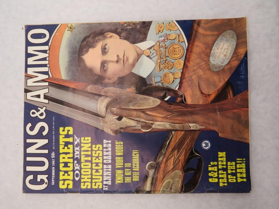(50+) Vintage Gun and Sporting Catalogs and Ephemera - 8