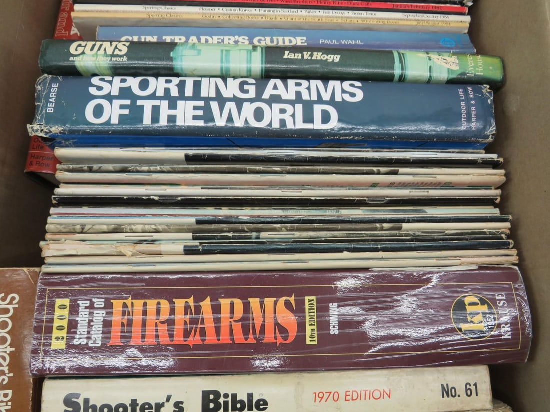(40+) Gun Related Books and Ephemera - 6