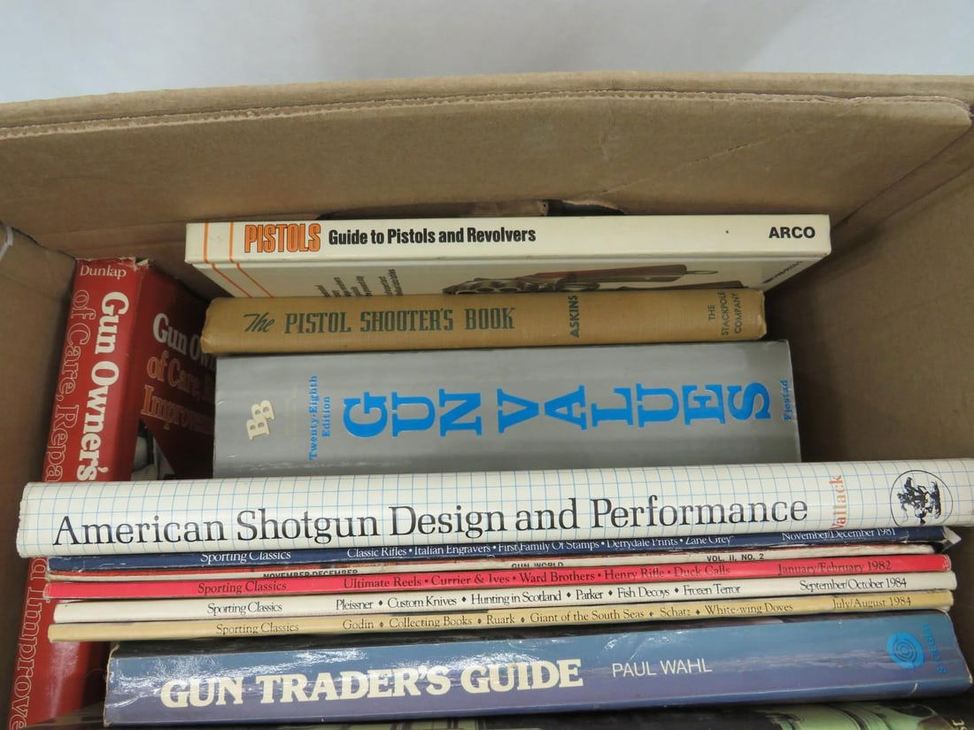 (40+) Gun Related Books and Ephemera - 8