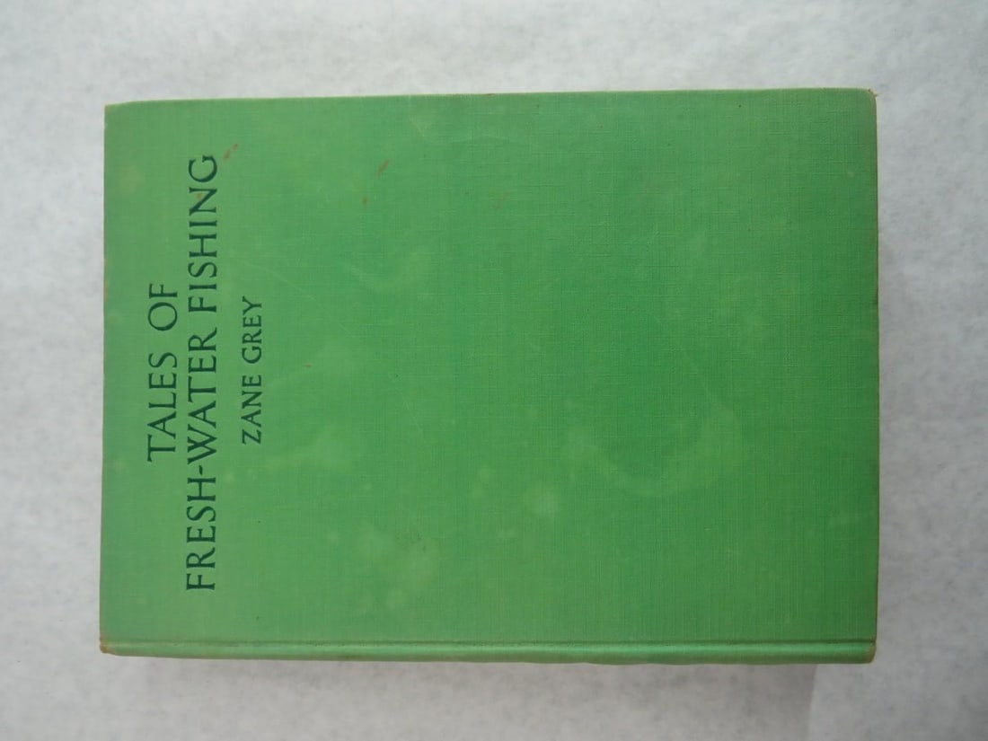 (22+) Fishing and Gun Related Books and Ephemera - 9