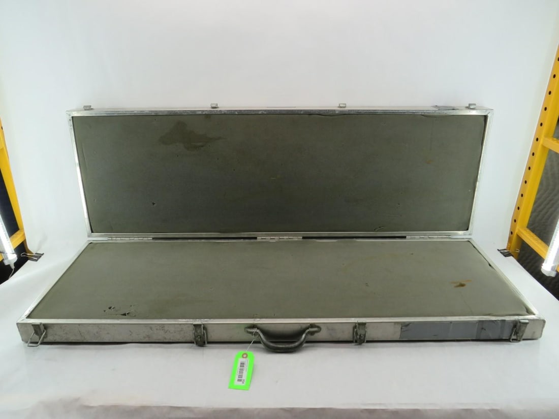 Lewiston Welding and Fabrication Aluminum Long Gun Case - 5