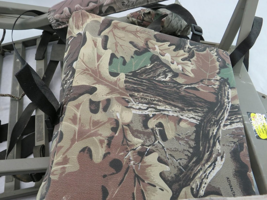 API Outdoors GS 2500 MS Grandstand Supreme Tree Stand - 11