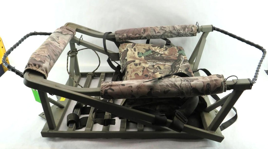 API Outdoors GS 2500 MS Grandstand Supreme Tree Stand - 12