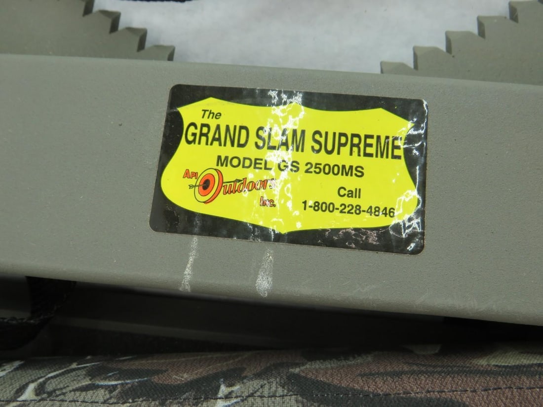 API Outdoors GS 2500 MS Grandstand Supreme Tree Stand - 14