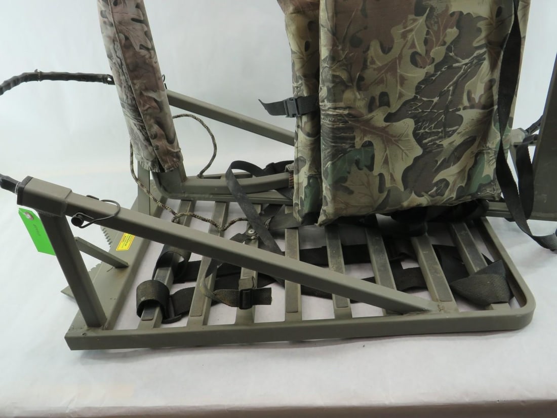 API Outdoors GS 2500 MS Grandstand Supreme Tree Stand - 17