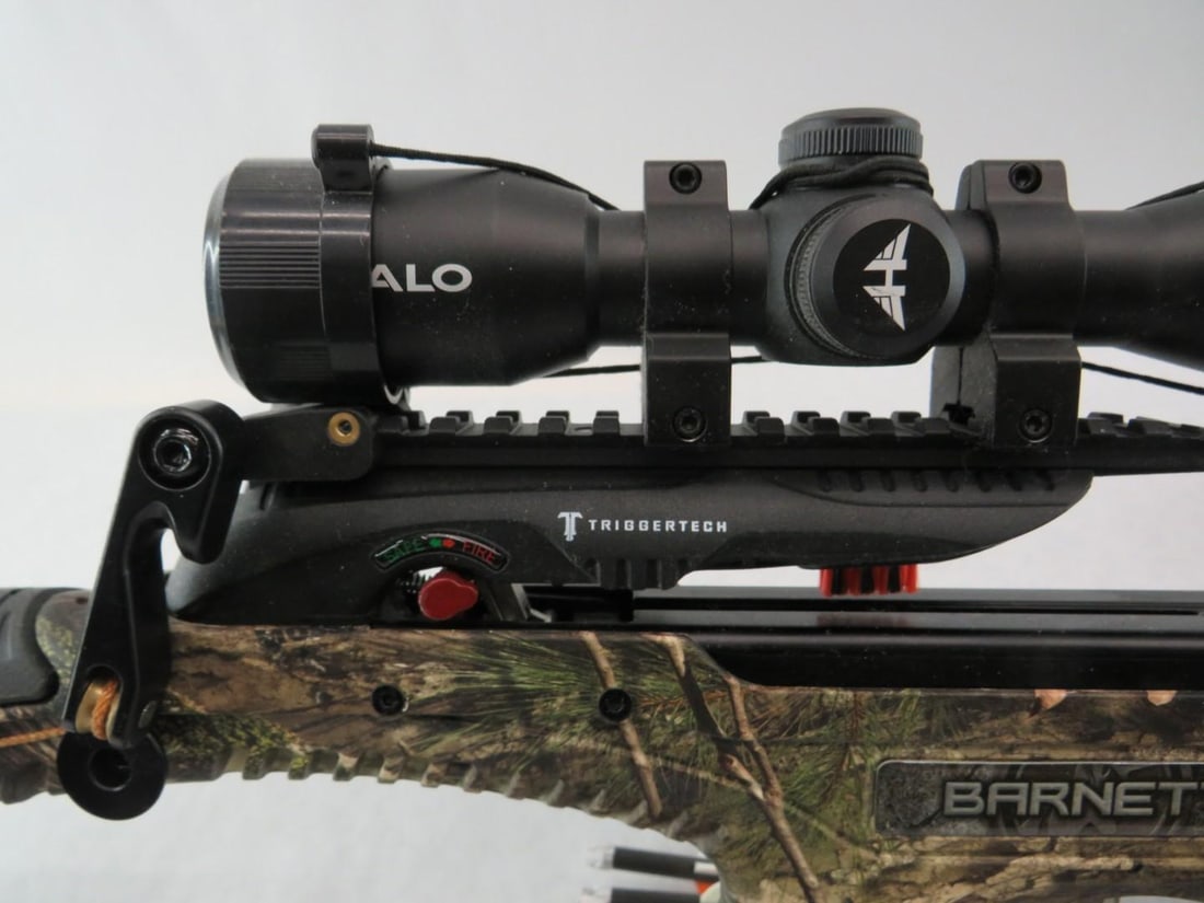 Barnett Hyper Whitetail 410 Crossbow - 12