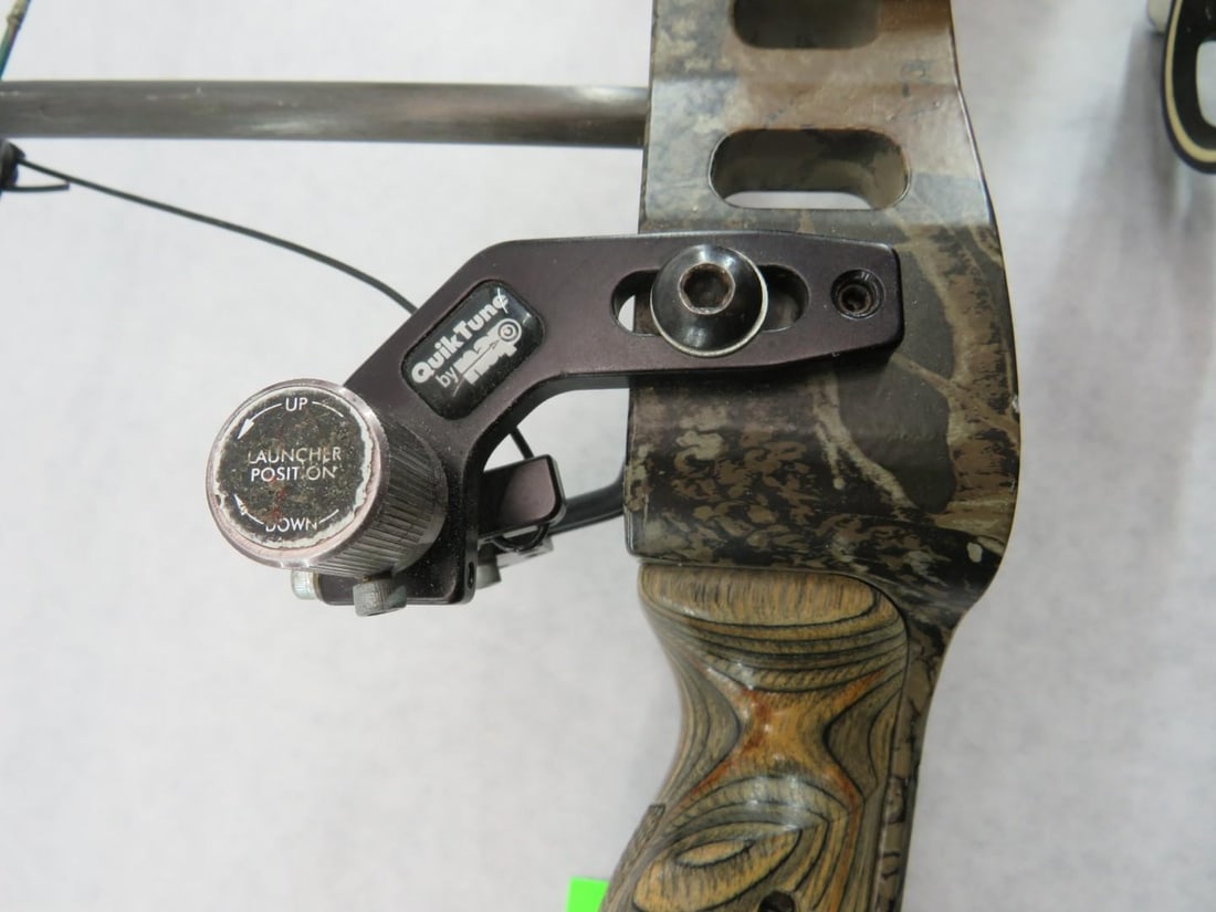 Buckmasters Generation Compound Bow - 13