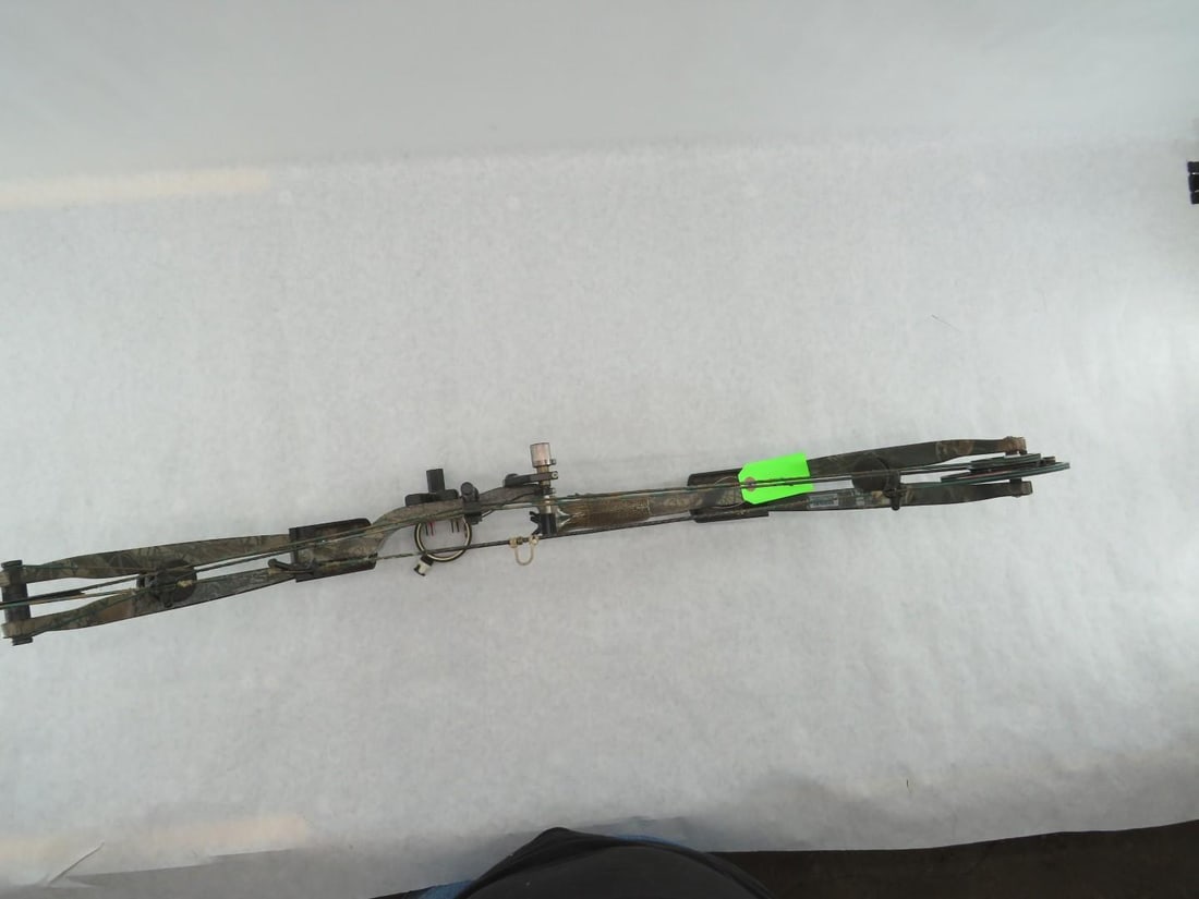 Buckmasters Generation Compound Bow - 3