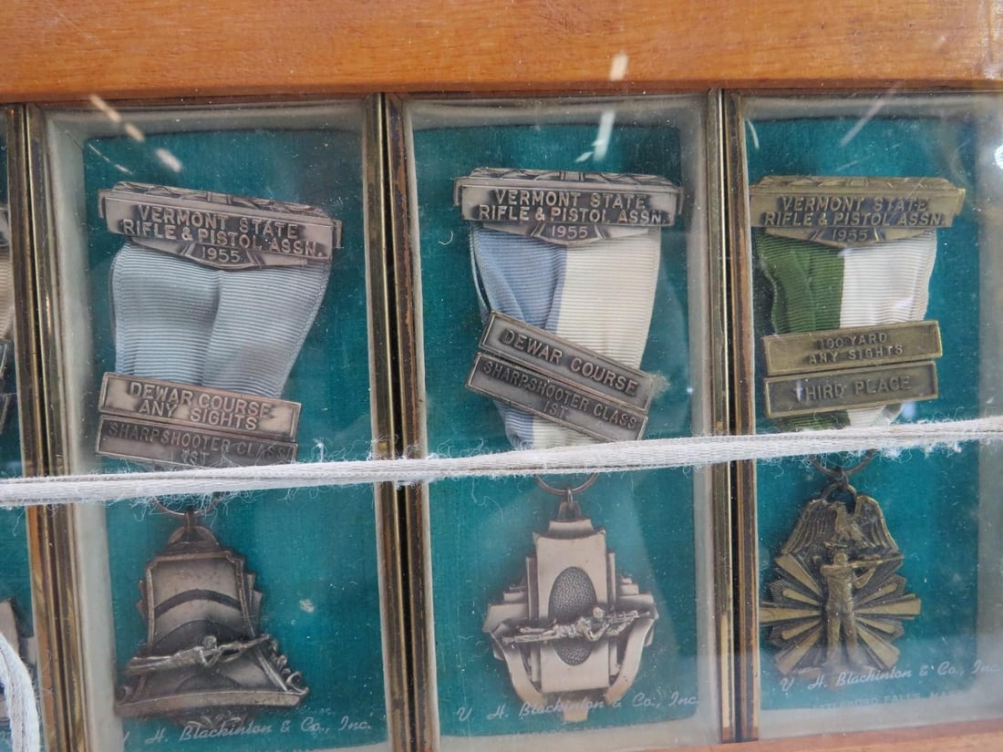 (28) Piece V.H. Blackinton Salesman's Shooting Medal Display - 20