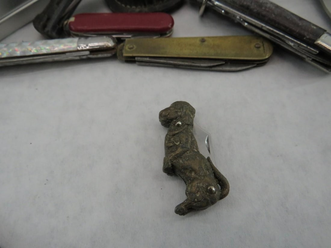 (30) Pieces: Knives, Hatchet, Sheaths - 19