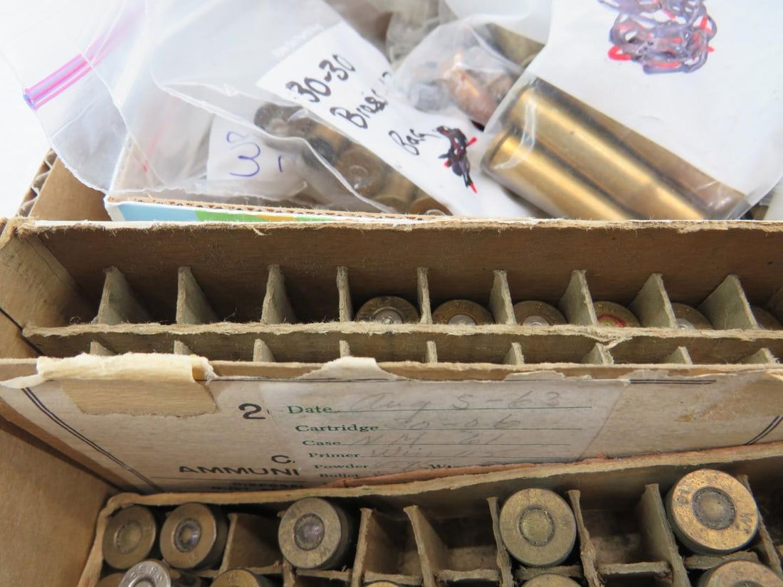 Collectible Cartridge Boxes, Cartridges, Brass & Bullets - 7