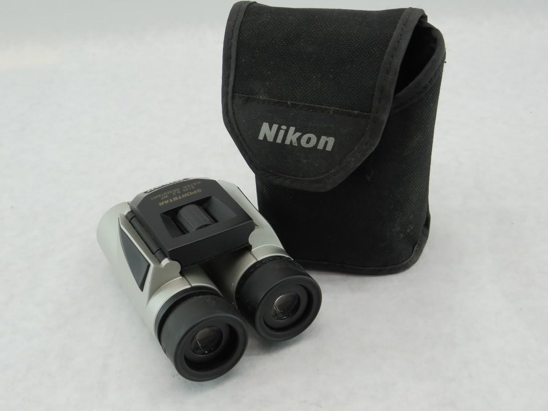 Nikon Sportstar 8x25 Binoculars (1 of 12)