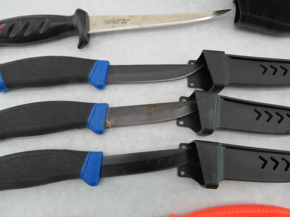 (7) 4" & 3" Bait Knives - 8