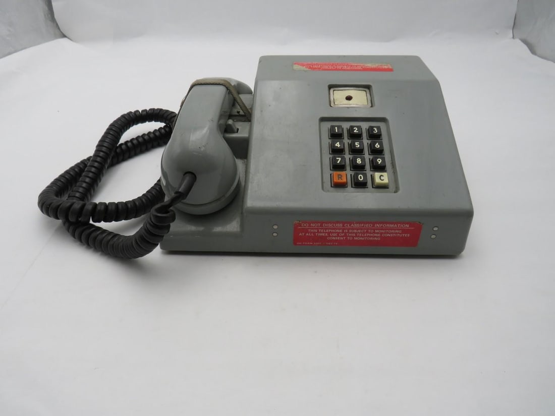 North Electric Co. Military Issue Telephone Set (1 of 3)