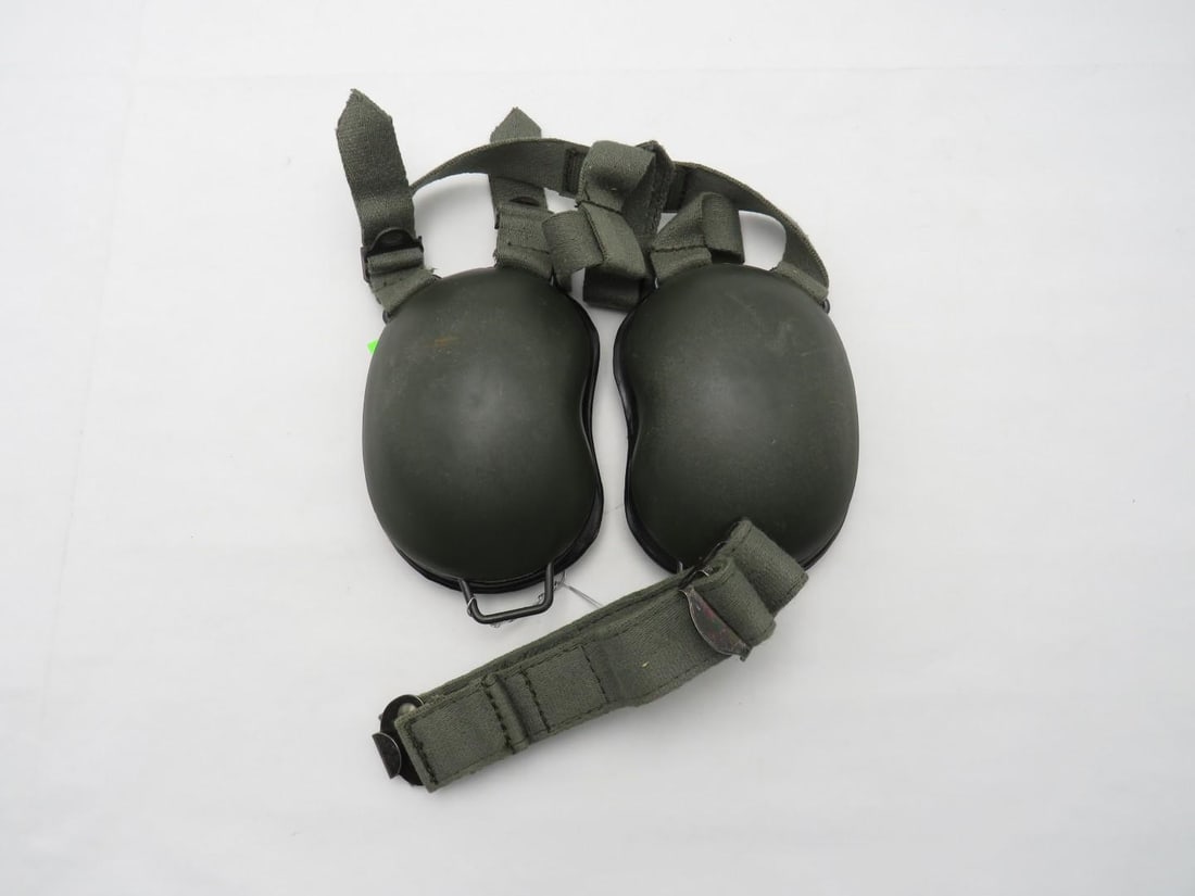 Russian GSSH-01 Active Headphones: believe to be Russian 
