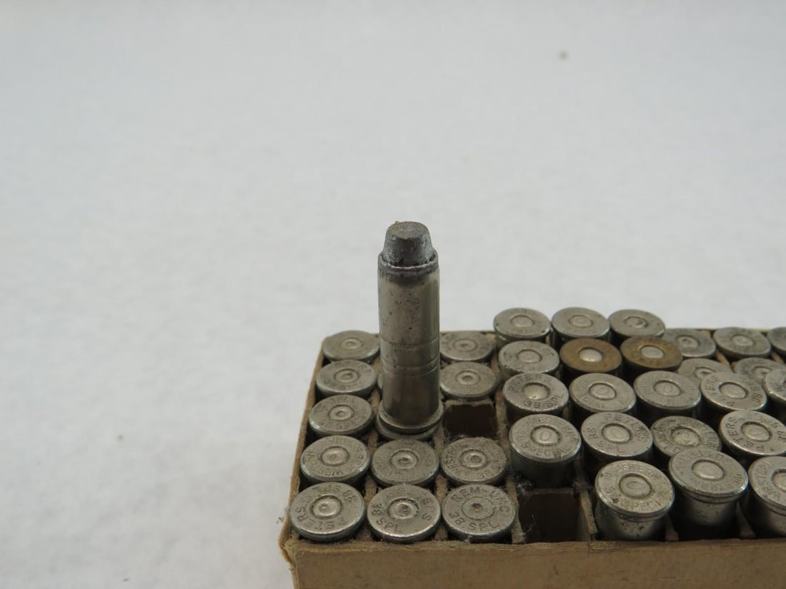 (104) 38 Special Cartridges - 17