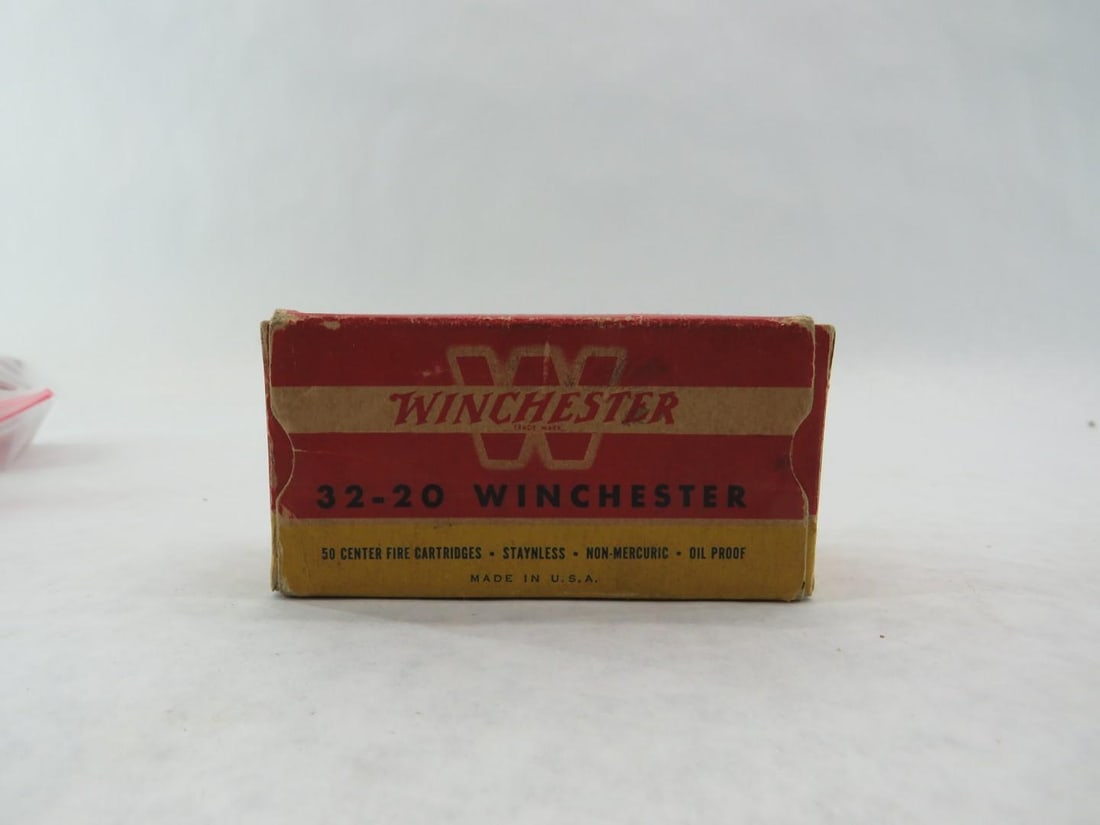 (2) Vintage Boxes Winchester 32-20 Boxes W/ Cartridges - 15