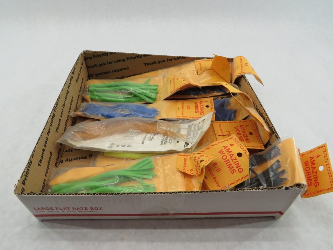 (42+/-) Amazing Worm Trolling Lures - 2