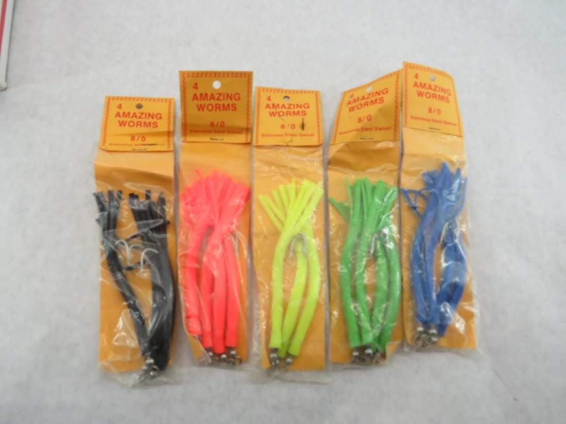 (42+/-) Amazing Worm Trolling Lures - 3