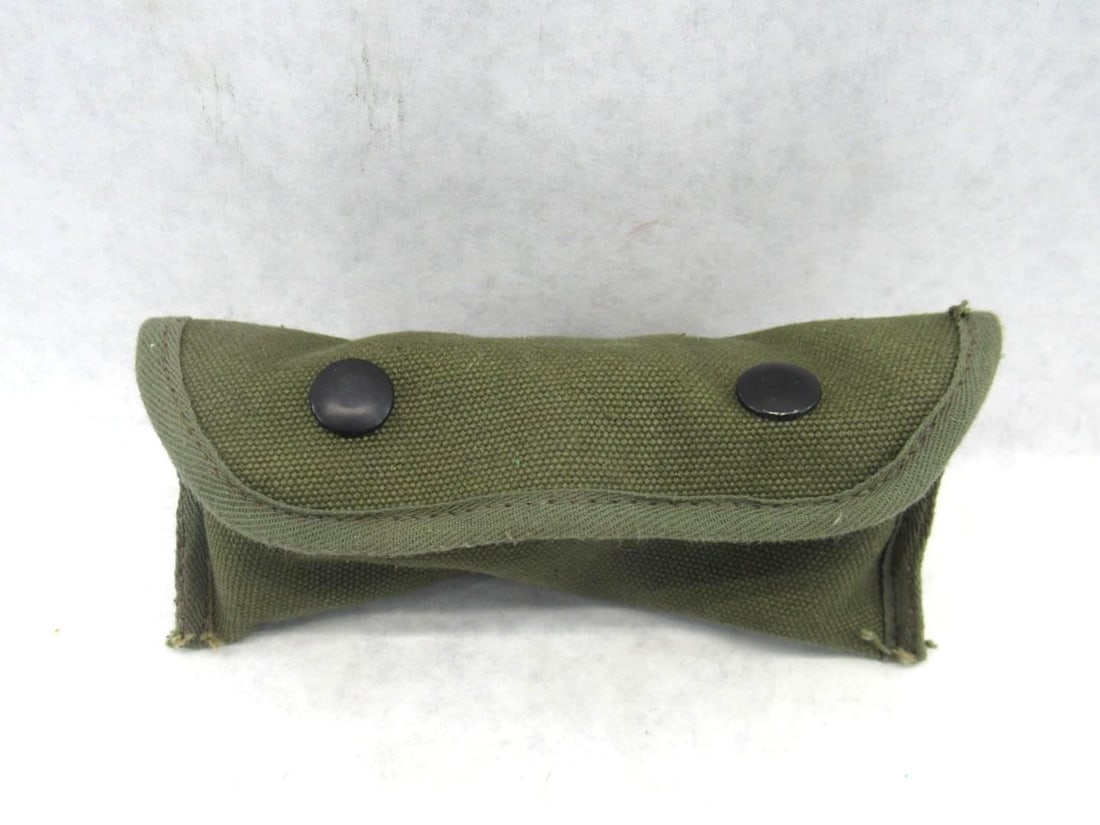 Vintage WWII U.S. Military 7160198 Carry Case w/GL Sight (1 of 11)