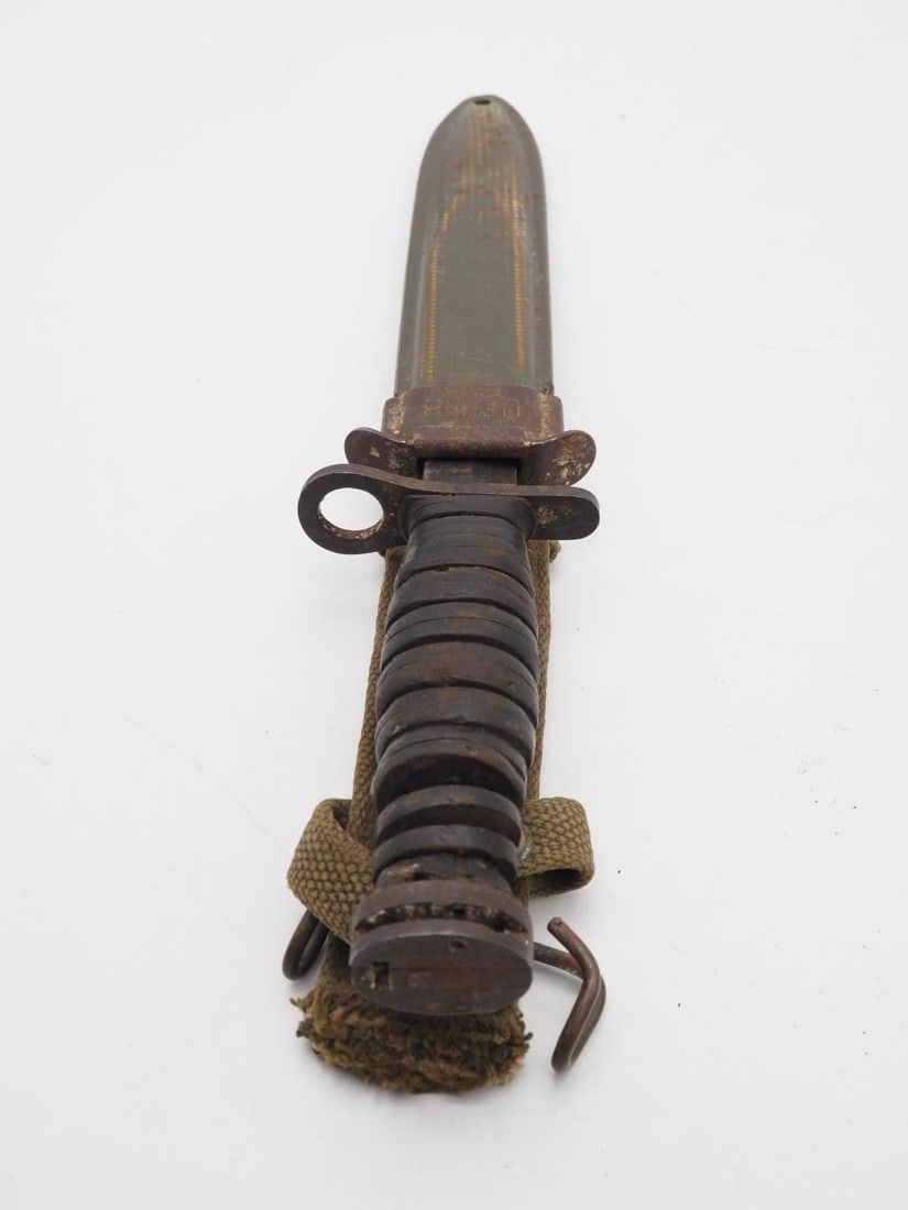 U.S. M4 Bayonet w/ U.S. M8 Sheath - 4