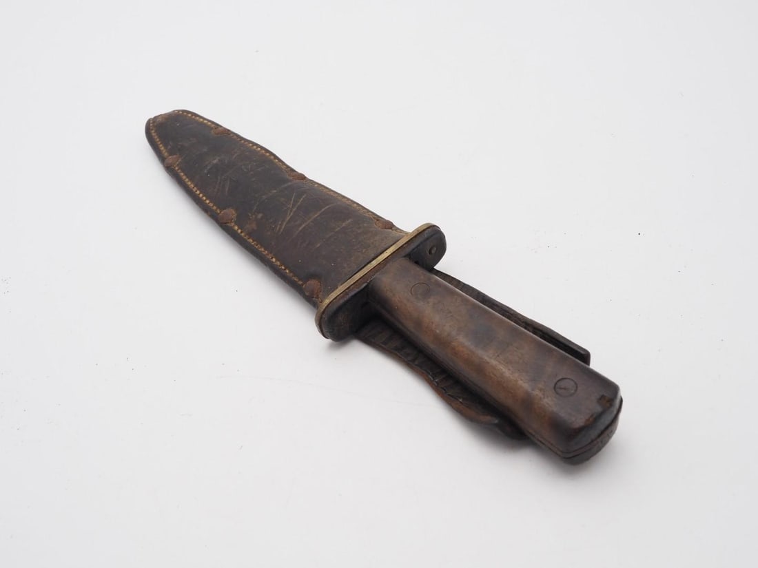 WWII Fighting Knife w/ Leather Sheath - 5