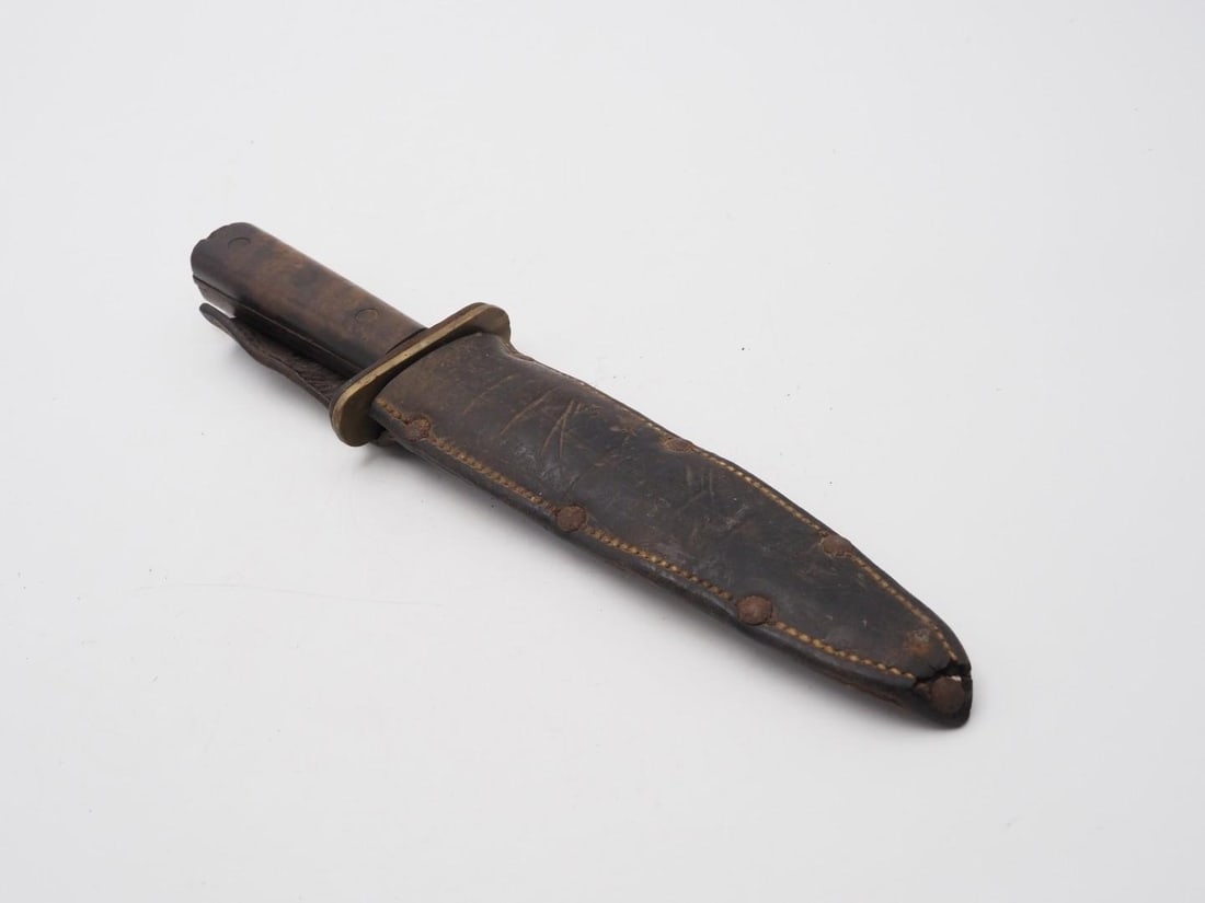 WWII Fighting Knife w/ Leather Sheath - 6