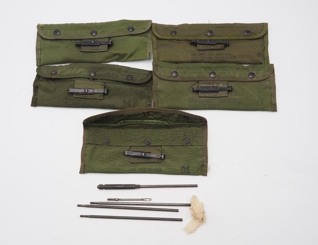 (5) M16 Cleaning Kits: (5) M16 Cleaning Kits 