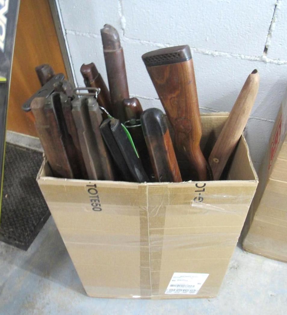 (13) Military & Other Rifle Stocks (1 of 20)
