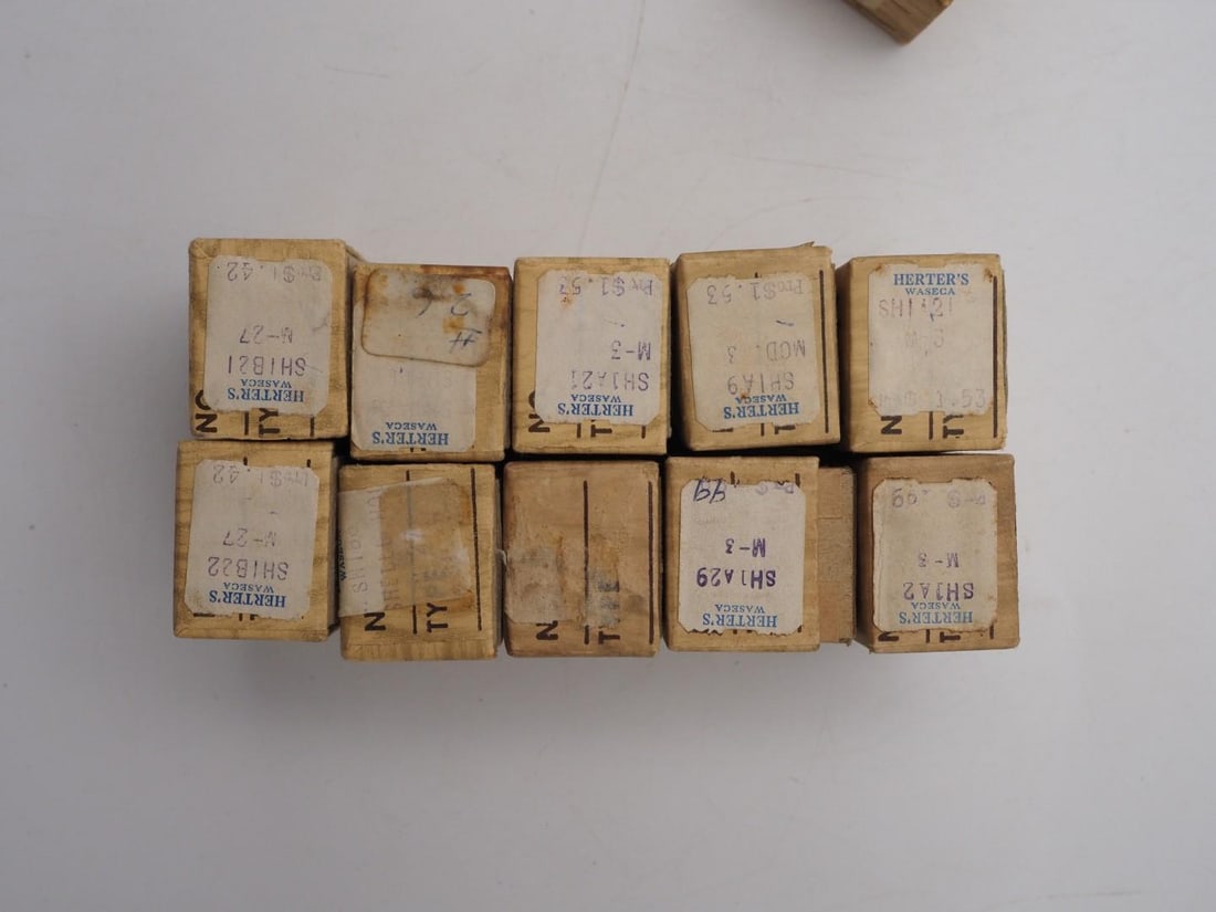 (25) Herter's Inc Shell Holders - 7