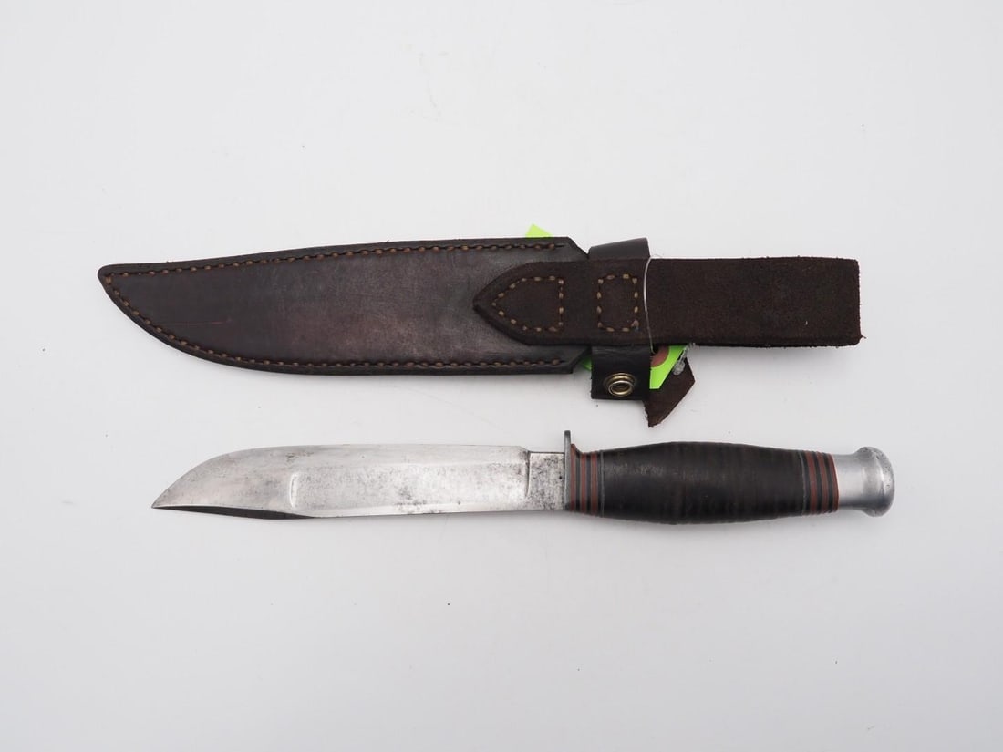 Vintage Johnson Western Works Fixed Blade Knife - 7