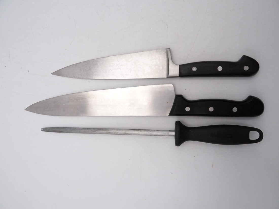 Henckels Classic Chef's Knife & Henckels Steel - 2