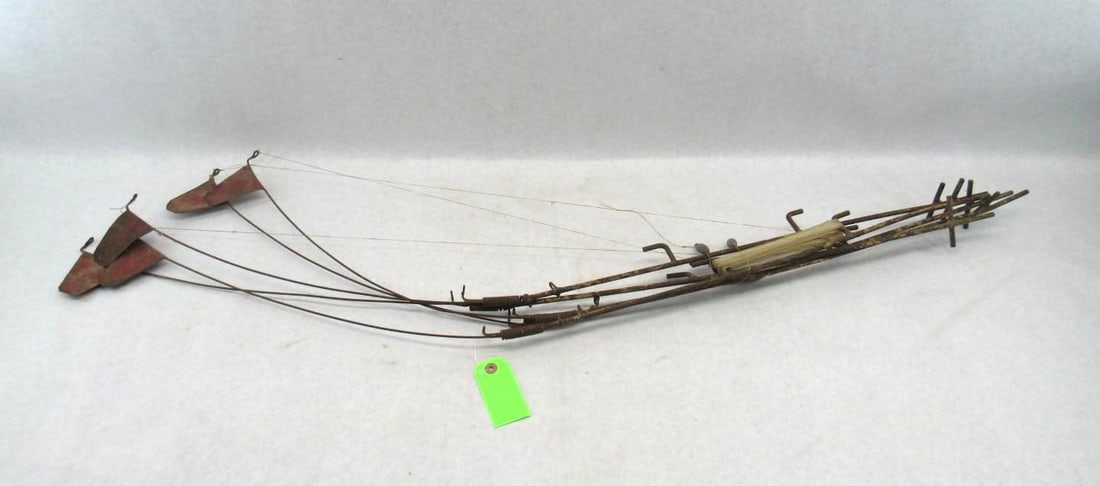 (5) Vintage Steel Ice Fishing Tip Ups: (5) Vintage Steel Ice Fishing Tip Ups 