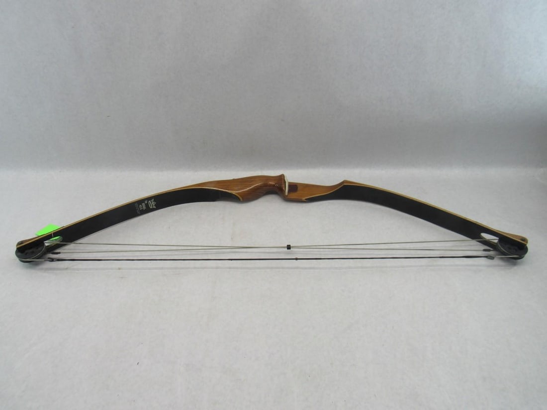 Vintage Jeffery "The Regal" 40.5 Compound Bow - 16