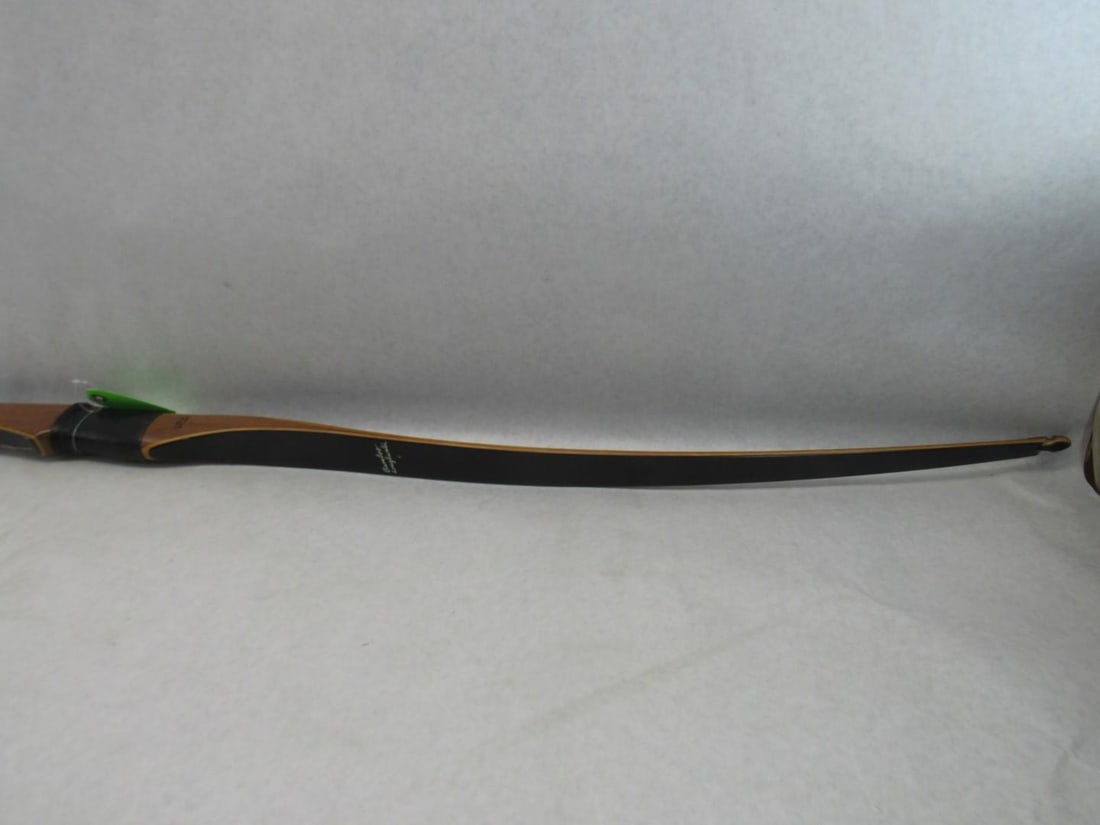 Vintage Dan Quillian's Archery Traditions Long Bow w/Arrows - 5