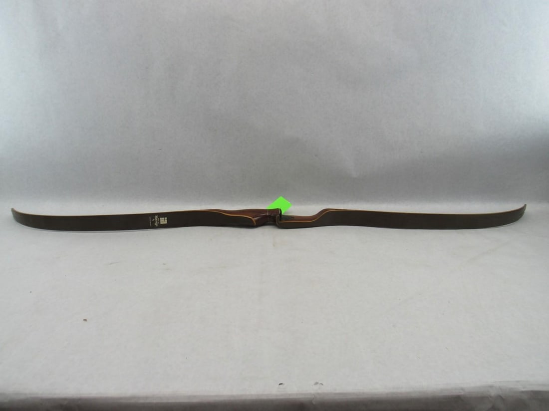 Vintage Indian Archery "Savage" Recurve Bow - 2