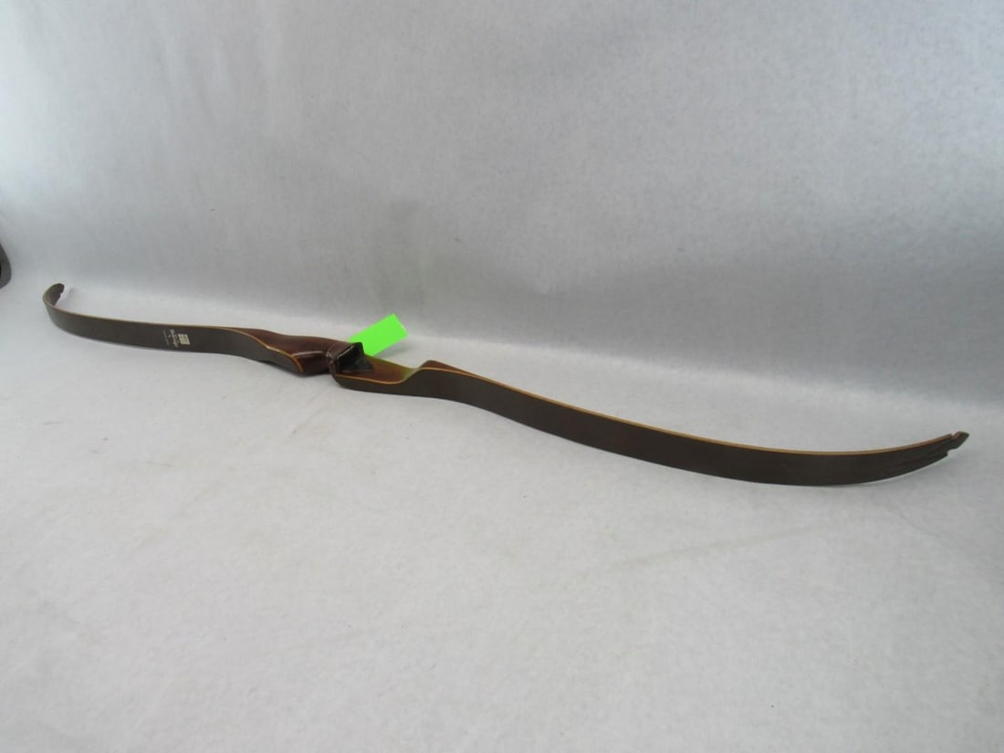 Vintage Indian Archery "Savage" Recurve Bow - 4