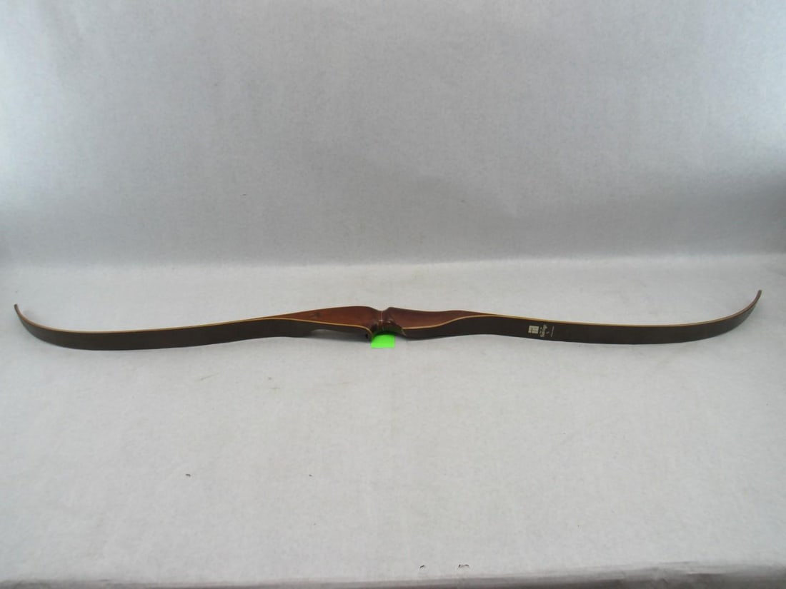 Vintage Indian Archery "Savage" Recurve Bow - 8