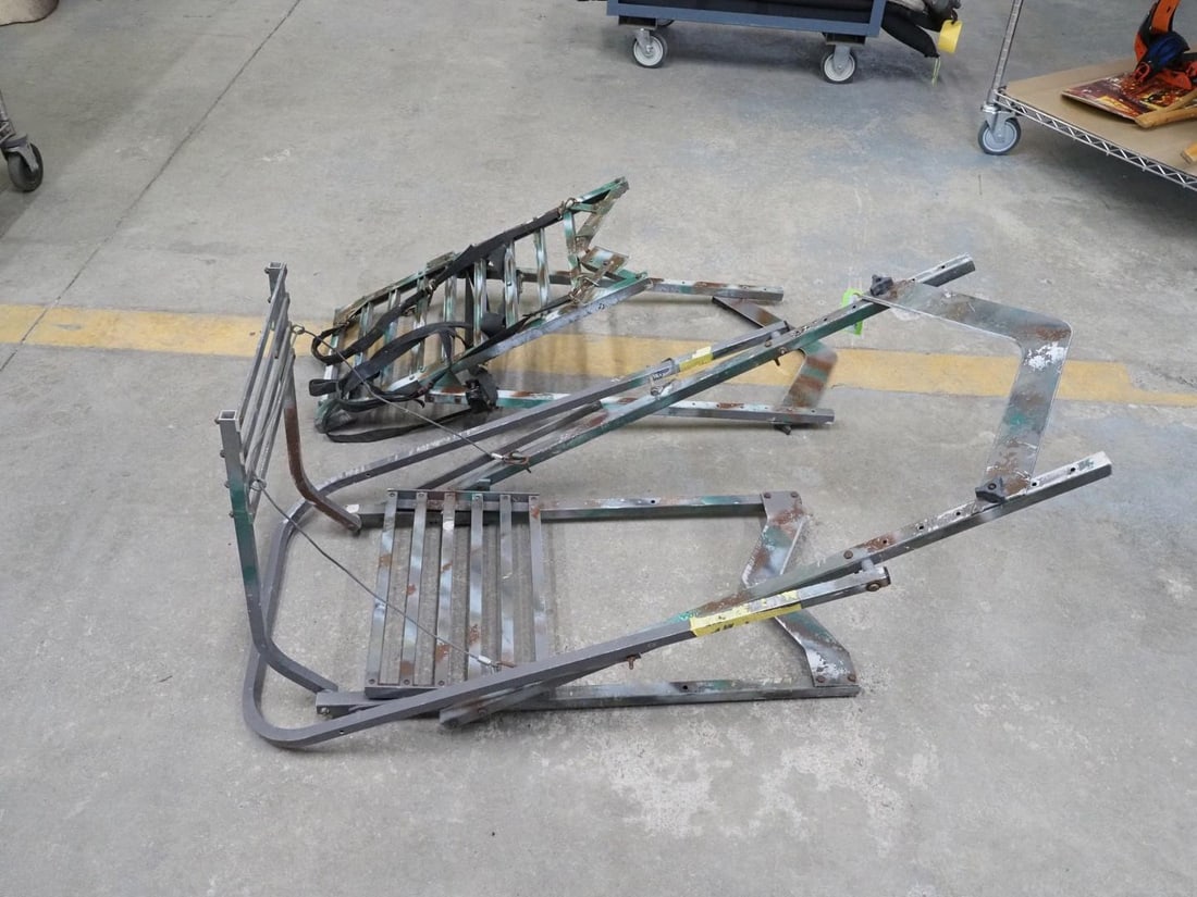 Climbing Tree Stand - 2