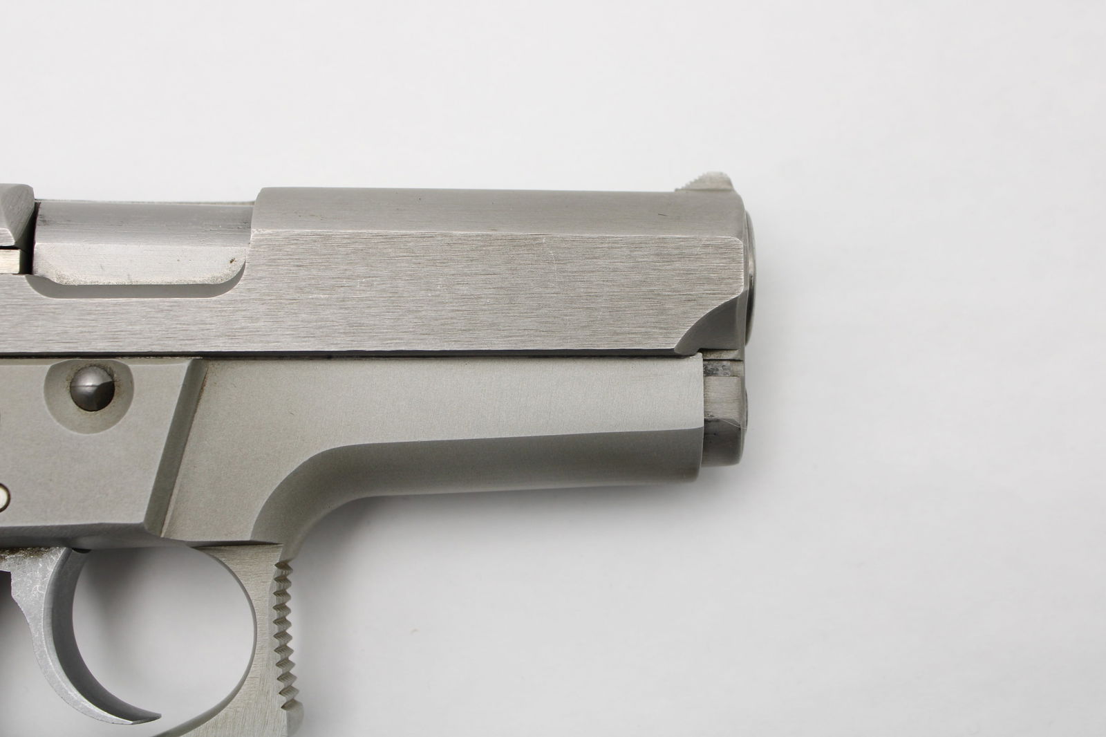 Smith & Wesson Model 669 Semi Automatic Pistol - 7