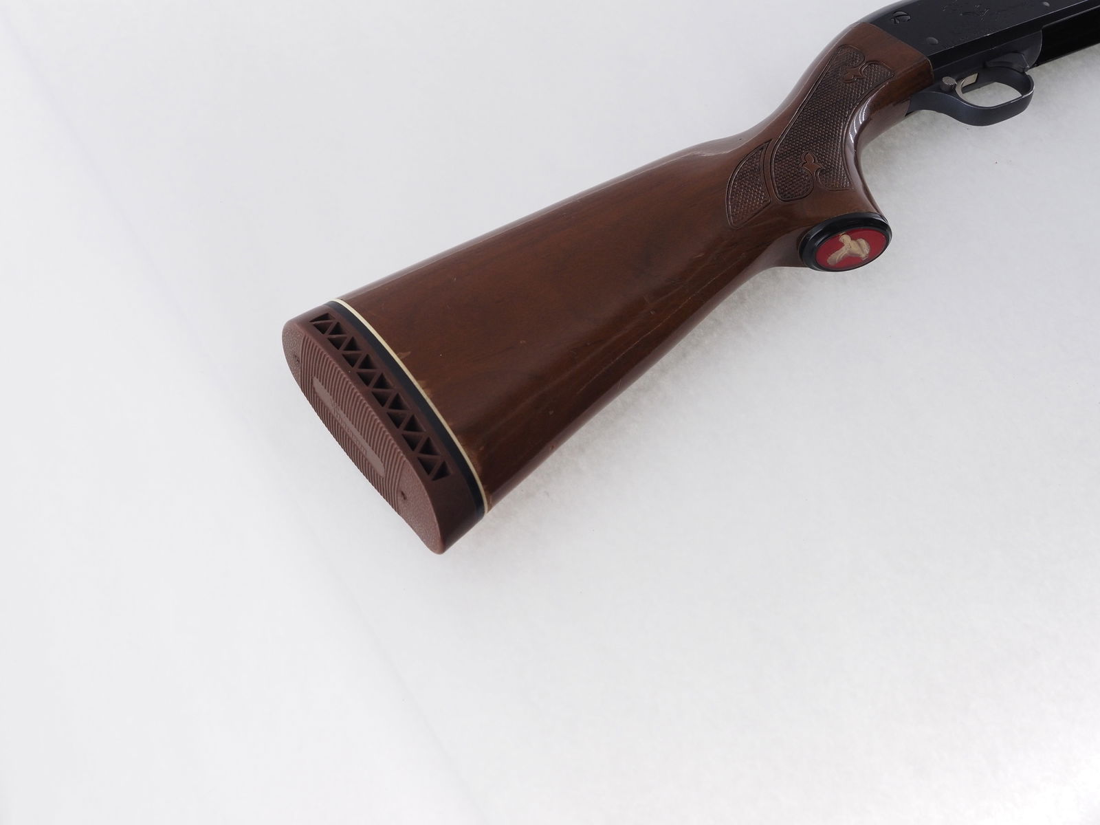Ithaca Model 37 Ultra-Featherweight Slide Action Shotgun - 11