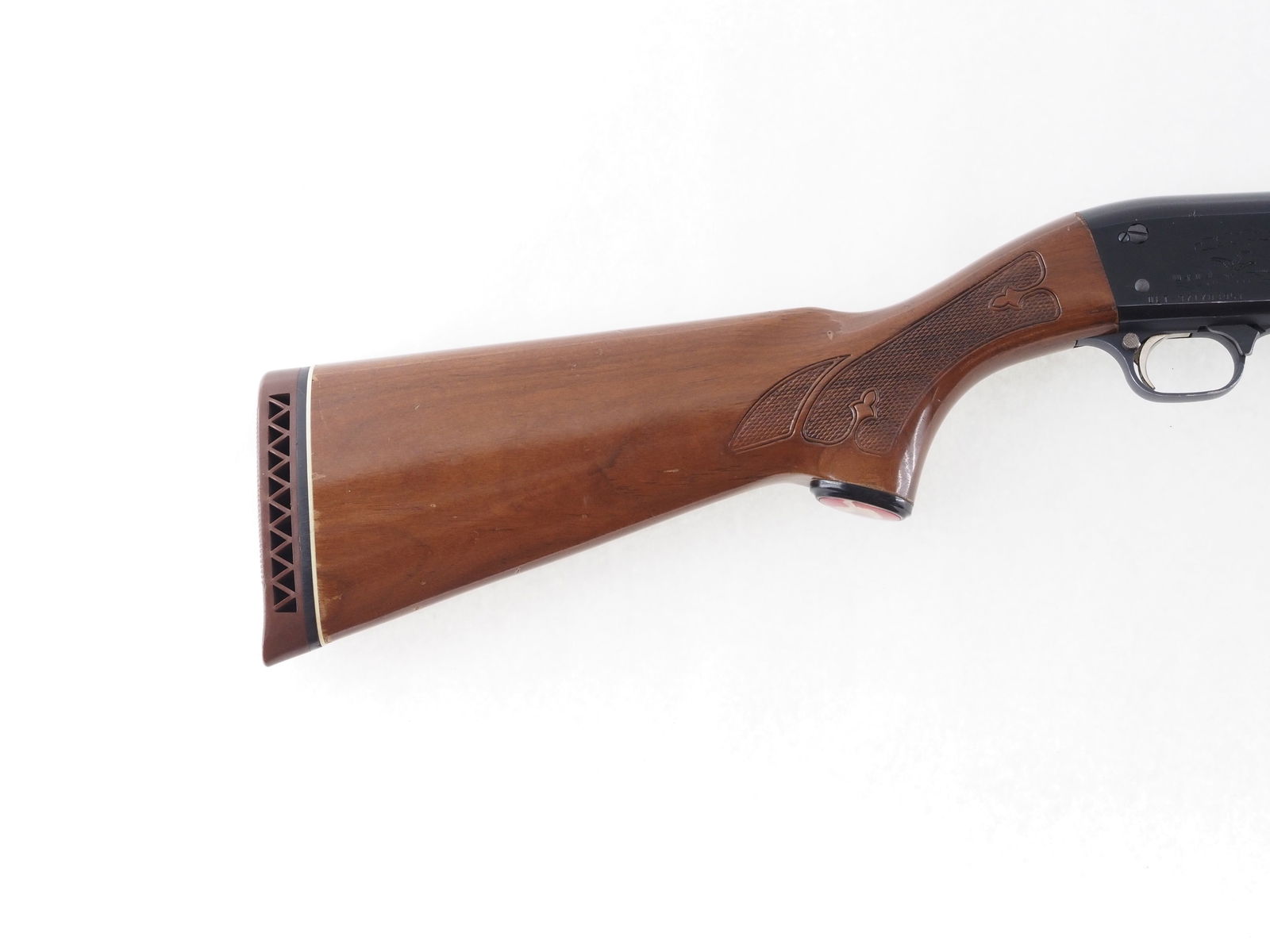 Ithaca Model 37 Ultra-Featherweight Slide Action Shotgun - 4