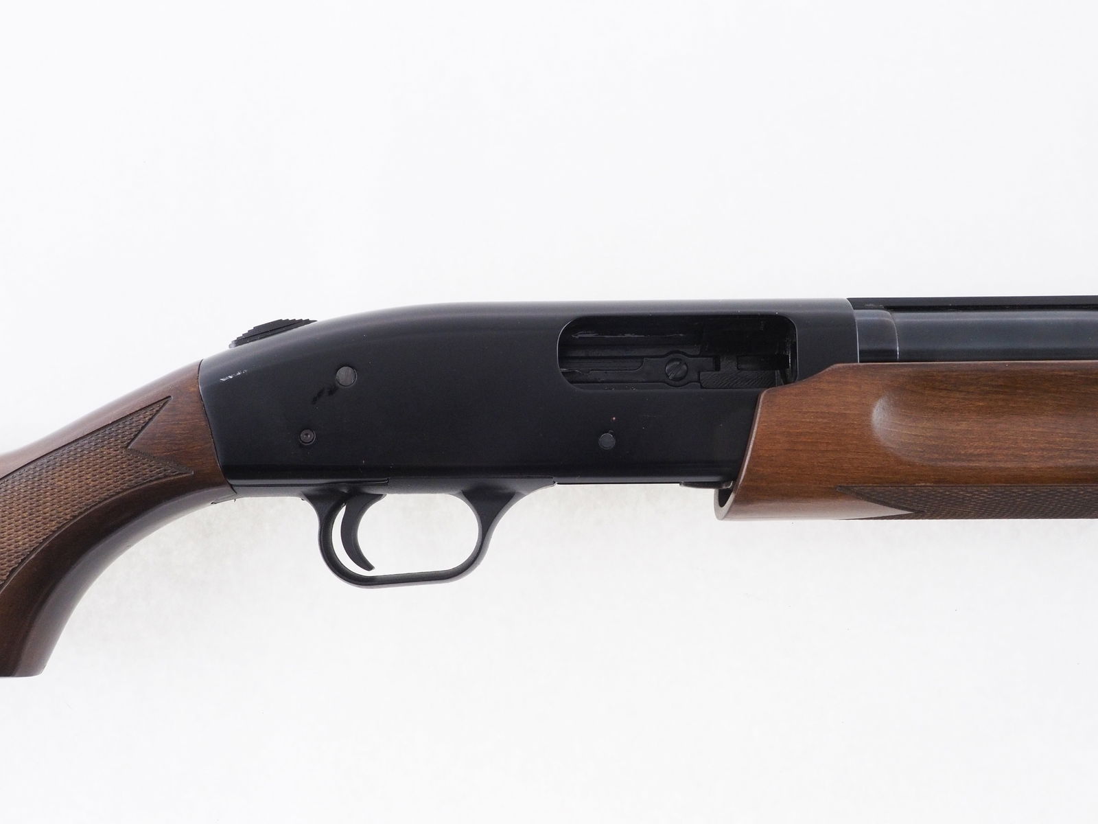 Mossberg Model 500A Slide Action Shotgun - 14